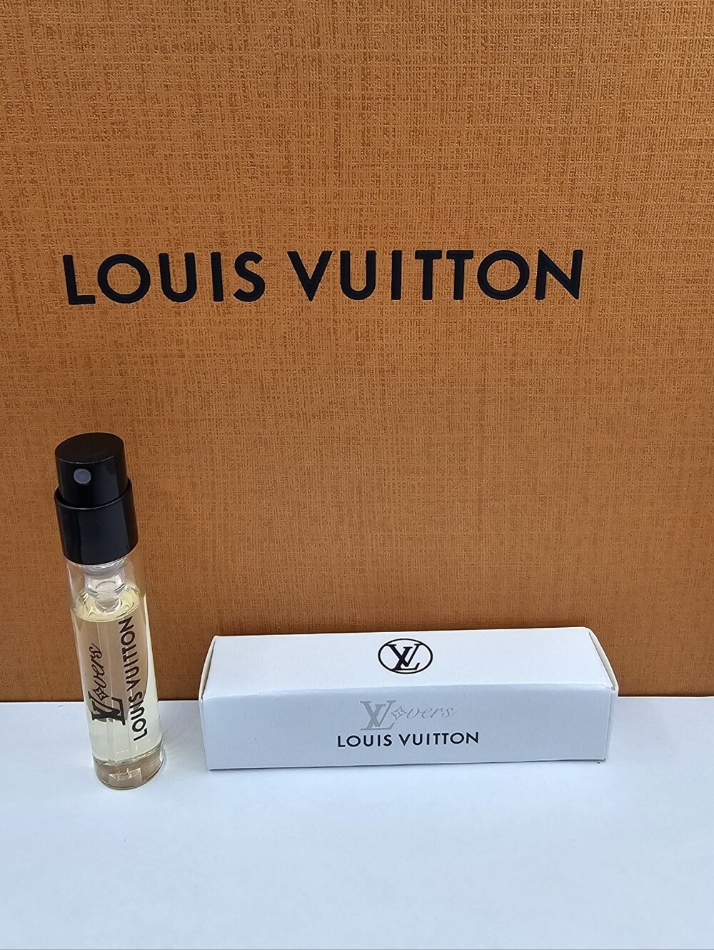 ☀️1 Btl✅️ LOUIS VUITTON LOVERS FRAGRANCE💯100ML BOTTLE ➕️ 💥6pc=12ML ✅️ - Picture 13 of 16